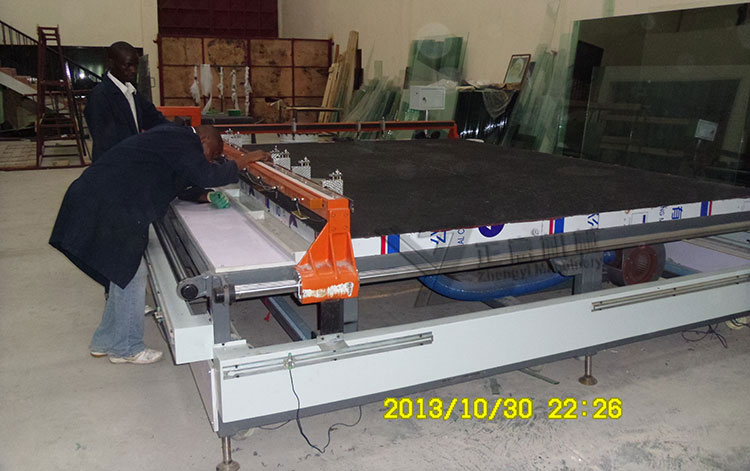 Glass Manual Precision Cutting Table