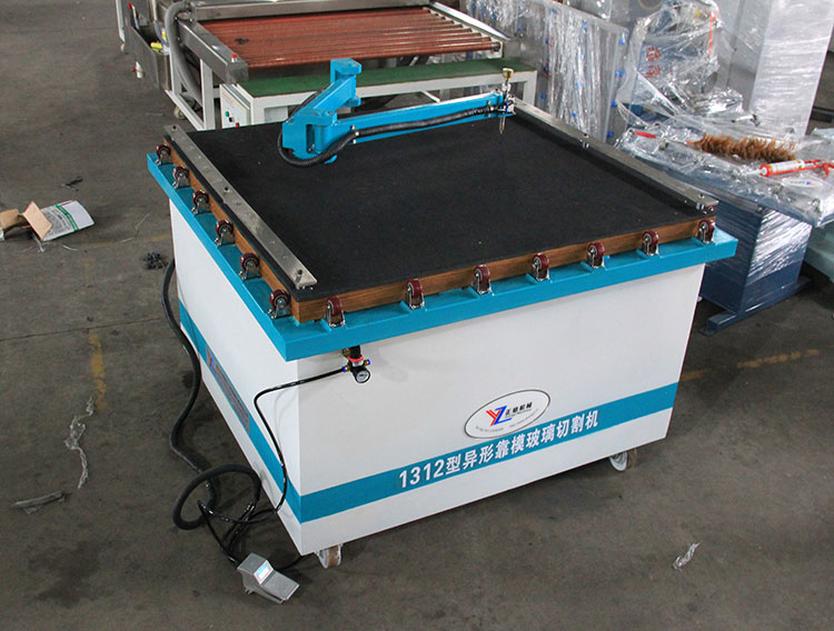 Shape glass manual cutting machine