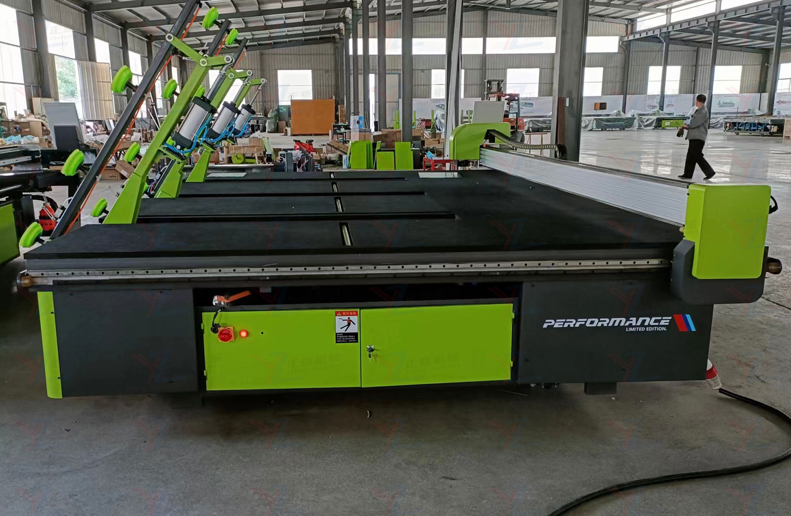 Automatic CNC Glass Cutting Machine